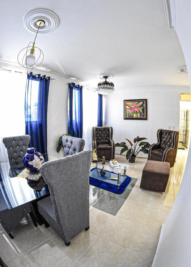 Apartamento En La Carreras Proximo Al Monumento Santiago De Los Caballeros Extérieur photo