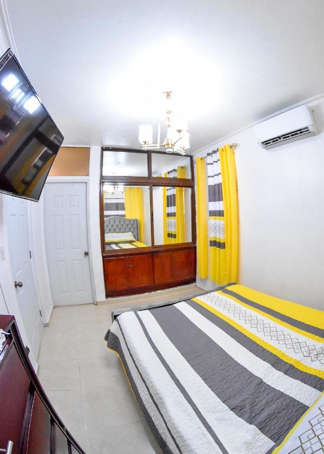 Apartamento En La Carreras Proximo Al Monumento Santiago De Los Caballeros Extérieur photo
