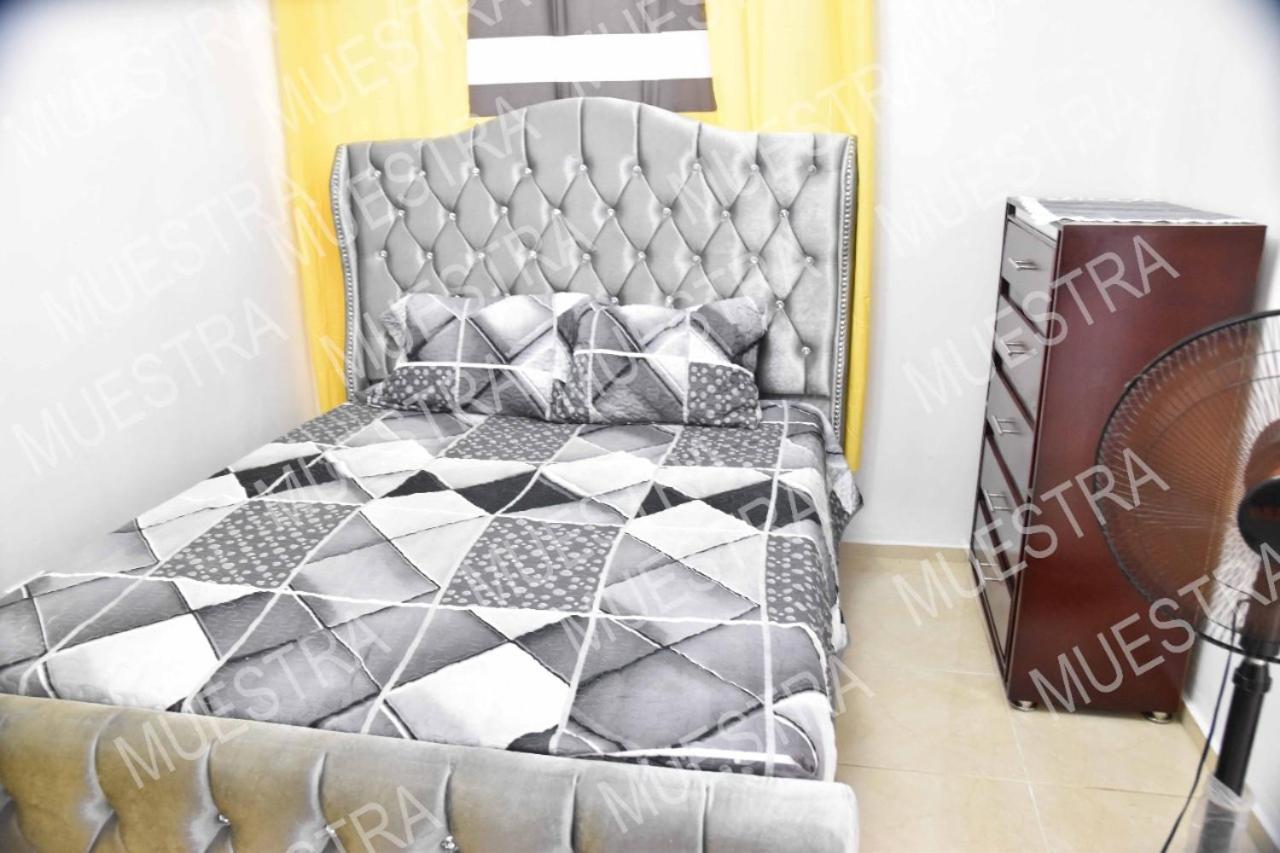 Apartamento En La Carreras Proximo Al Monumento Santiago De Los Caballeros Extérieur photo